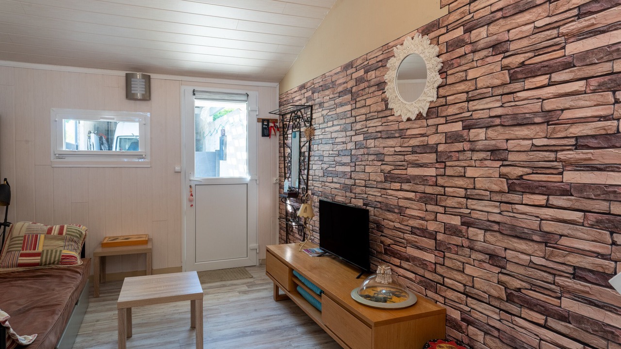 Photo of Livingroom in Manduel