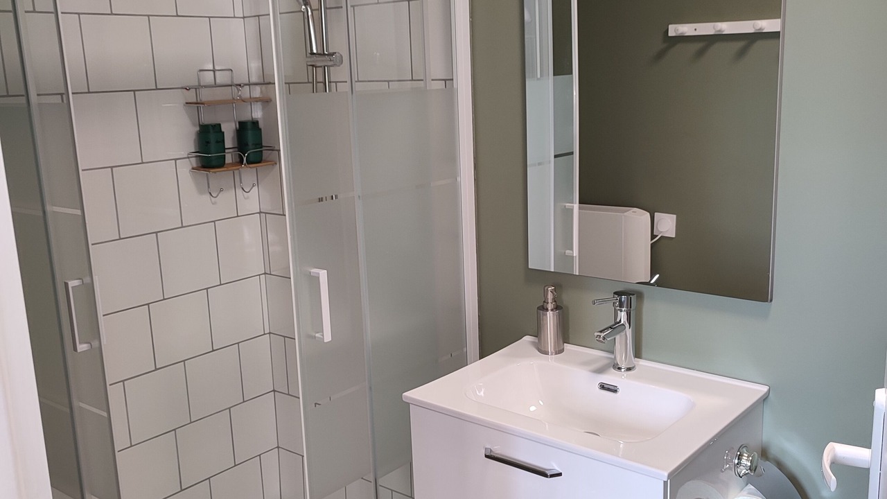 Photo of Bathroom in Oyonnax