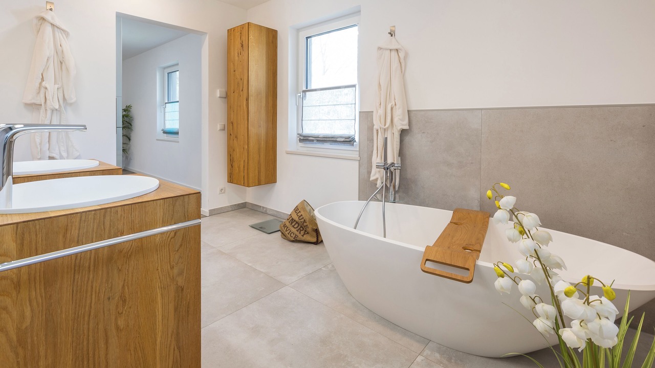 Photo of Bathroom in Glowe