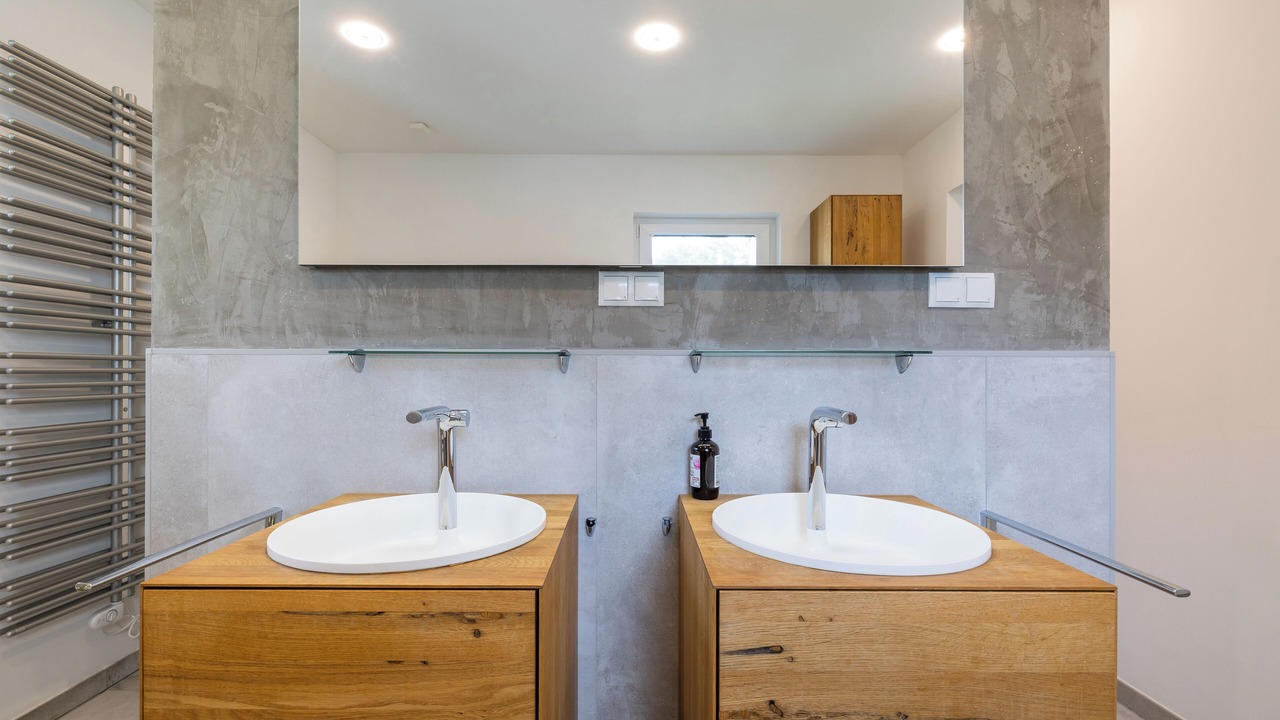 Photo of Bathroom in Glowe