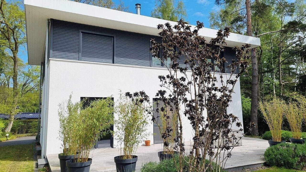 Photo of Outdoor in Glowe