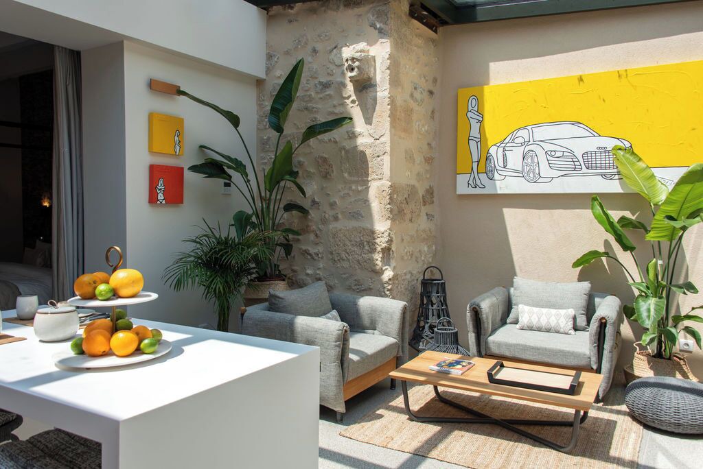 Photo of Outdoor in Paradou