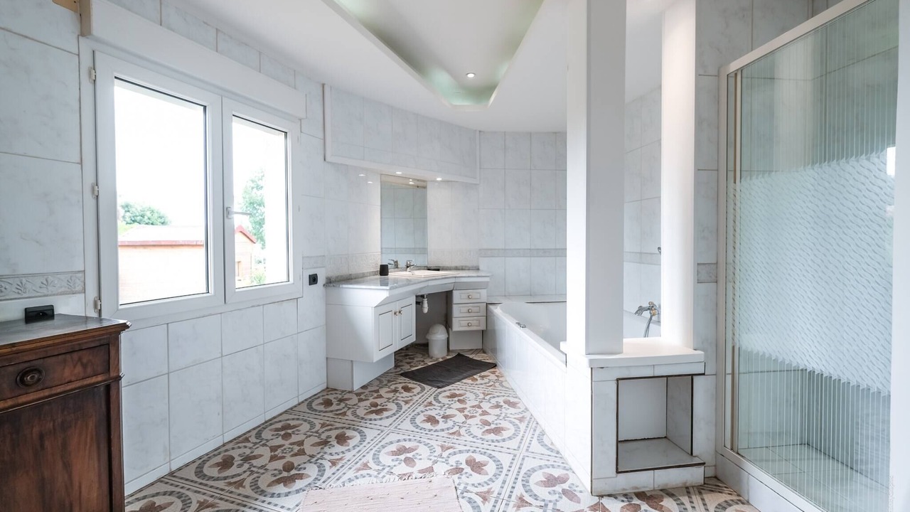 Photo of Bathroom in Gaillac