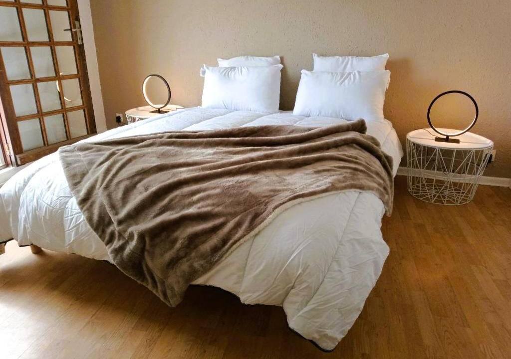 Photo of Bedroom in Saint-Andre-de-Roquepertuis