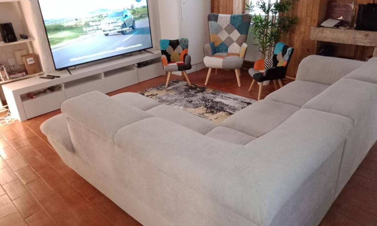 Photo of Livingroom in Saint-Andre-de-Roquepertuis