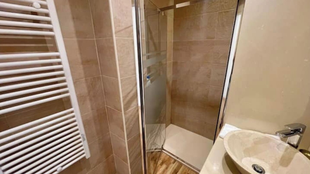 Photo of Bathroom in Oeste