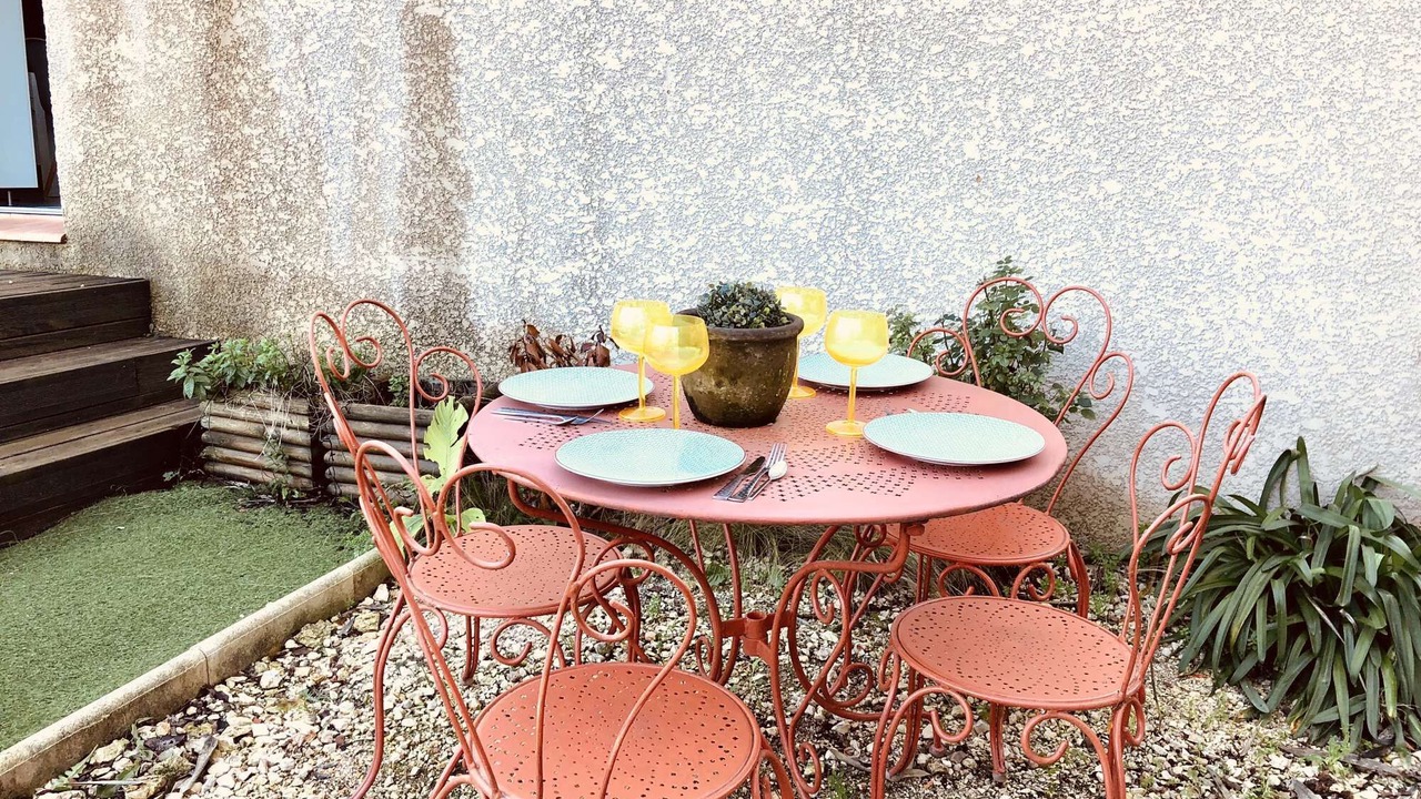 Photo of Outdoor in Collias