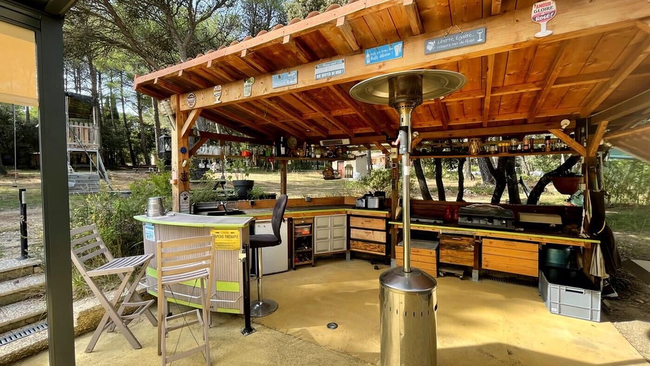 Photo of Outdoor in Lambesc