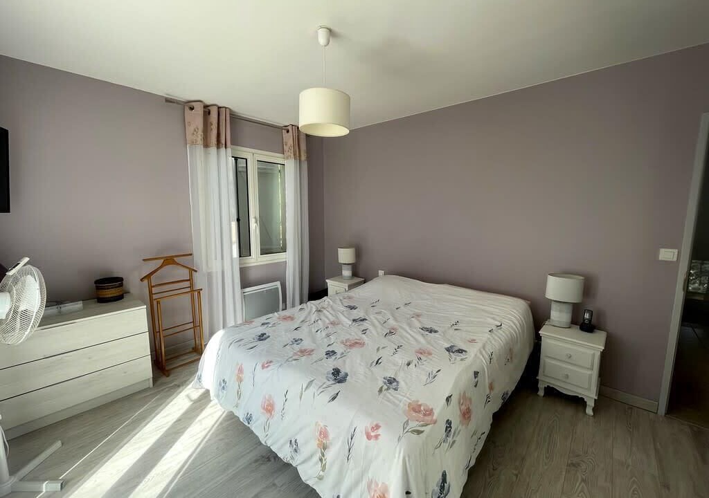 Photo of Bedroom in Lambesc