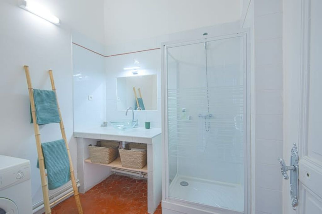 Photo of Bathroom in Belsunce