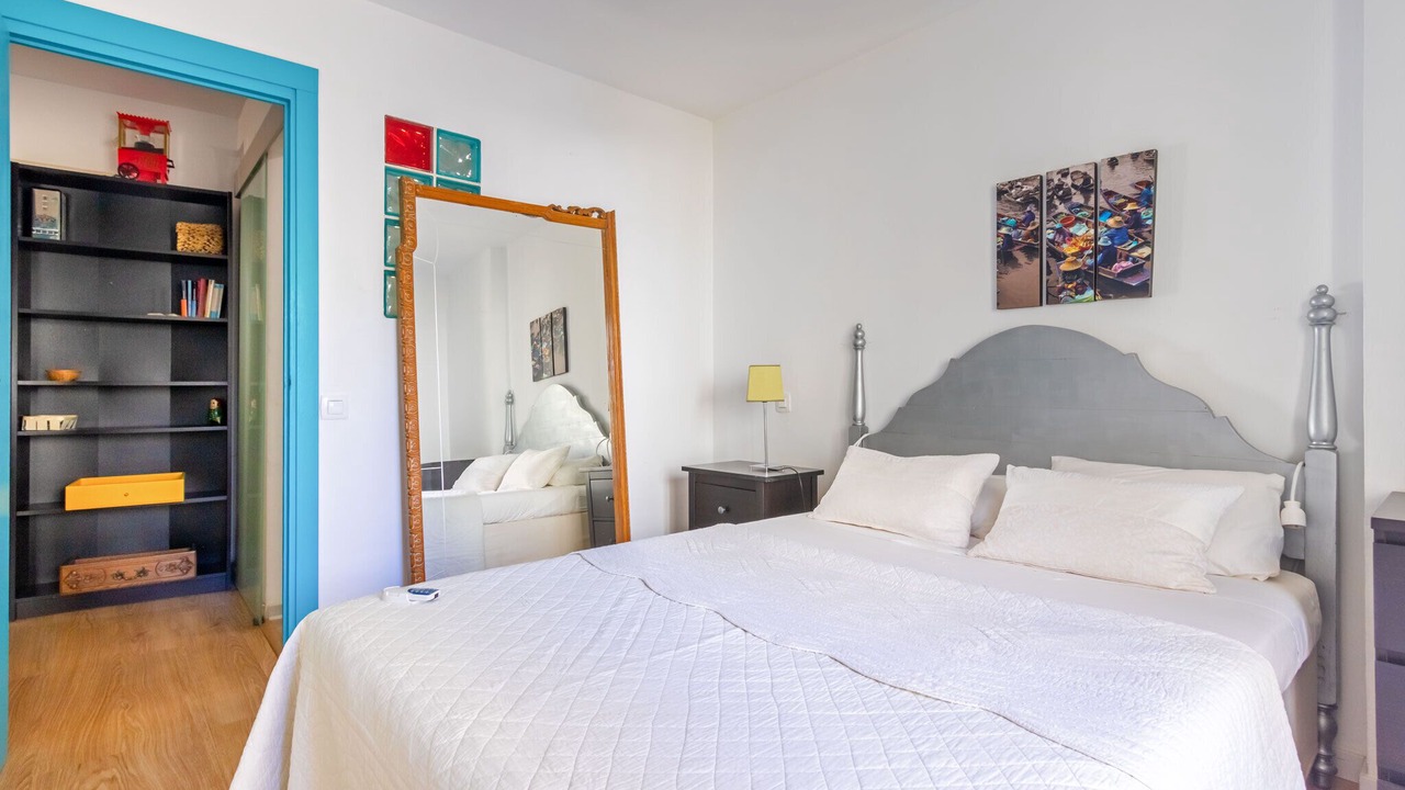 Photo of Bedroom in Alameda