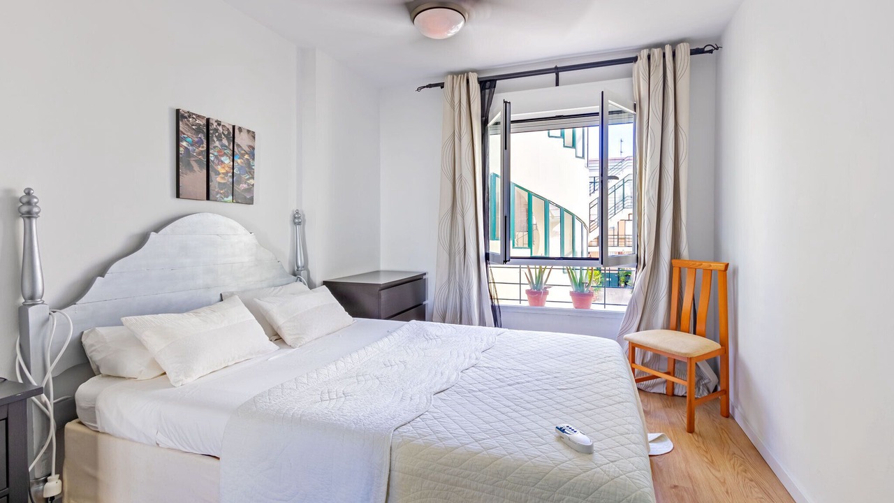 Photo of Bedroom in Alameda