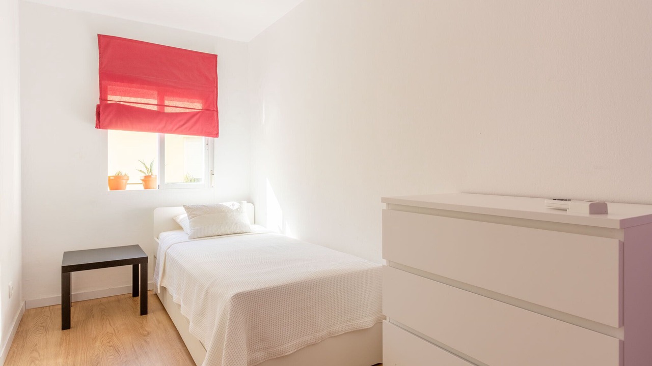 Photo of Bedroom in Alameda