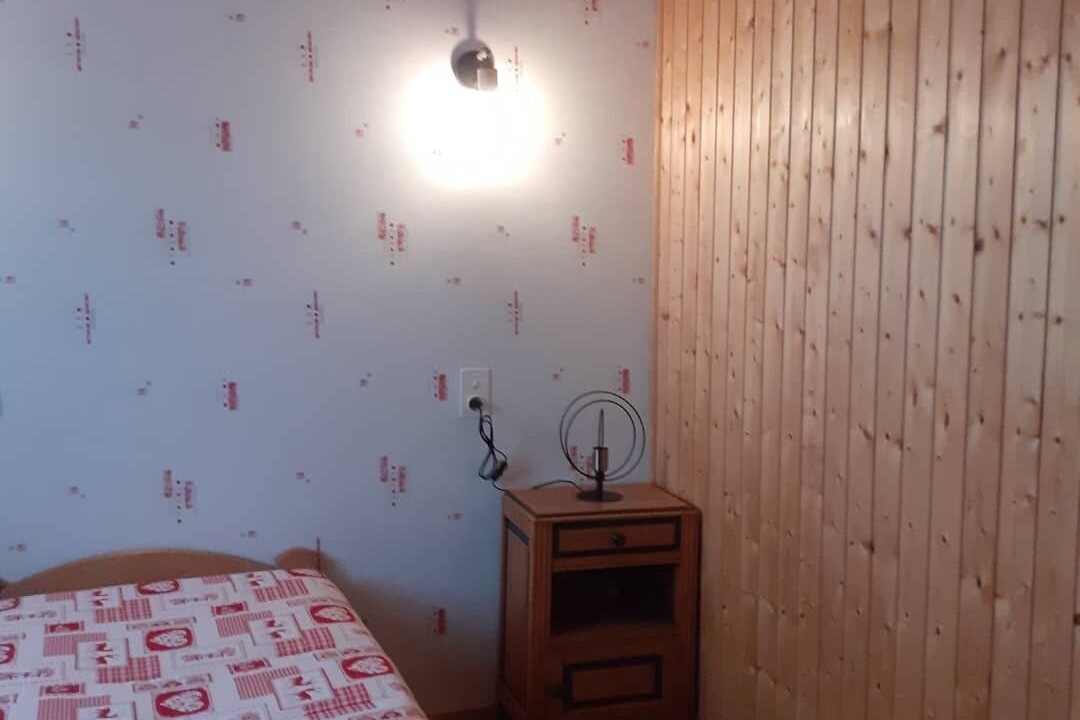 Photo of Bedroom in Prenovel