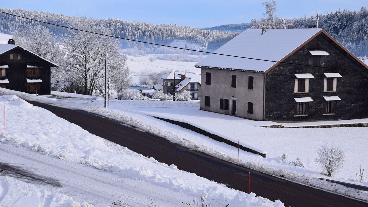Photo of Outdoor in Prenovel