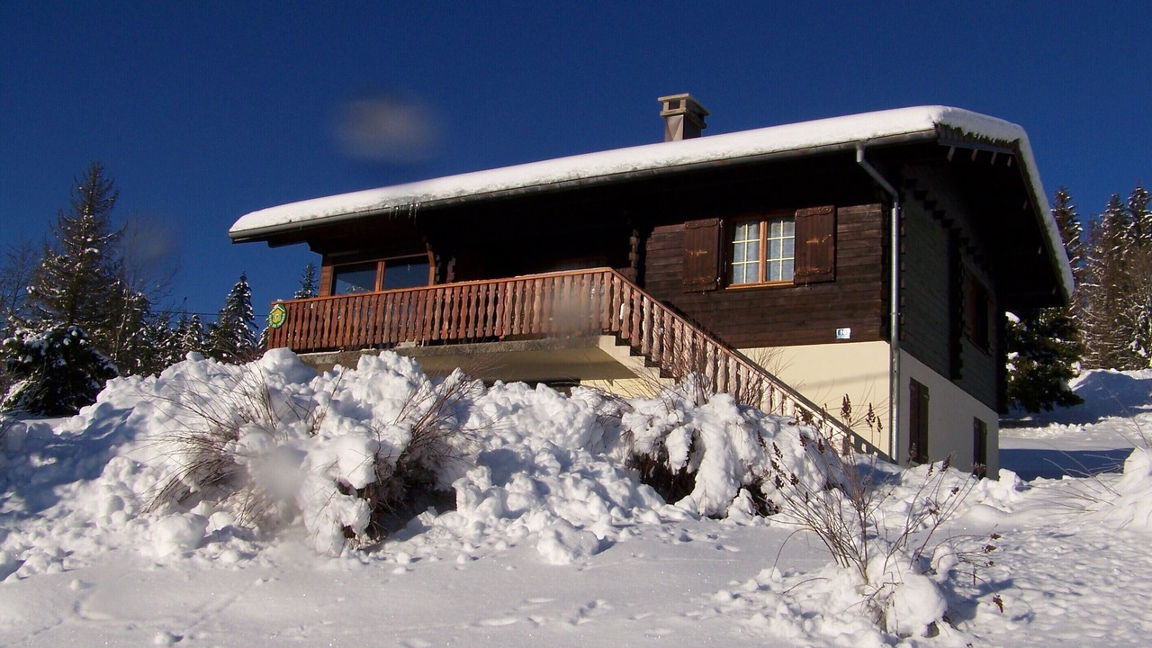 Photo of Outdoor in Prenovel