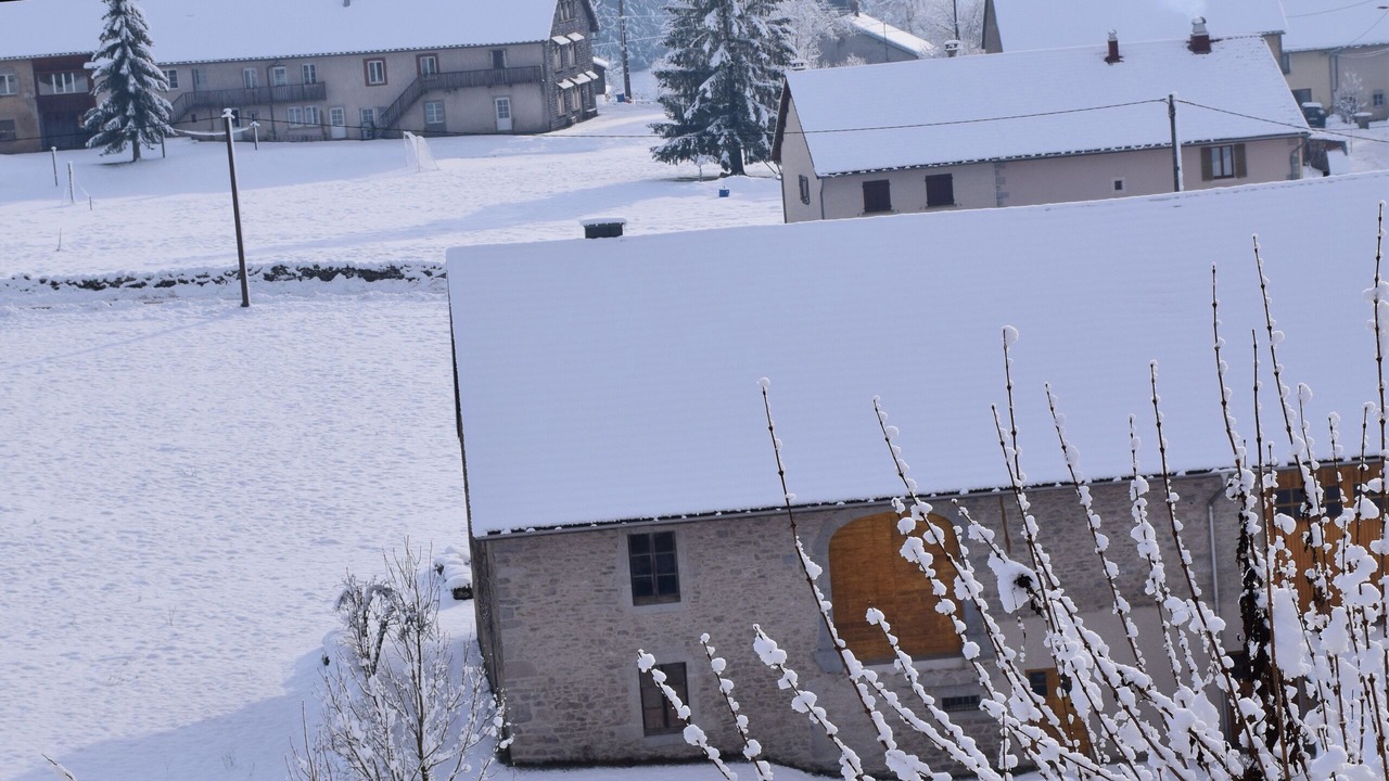 Photo of Outdoor in Prenovel