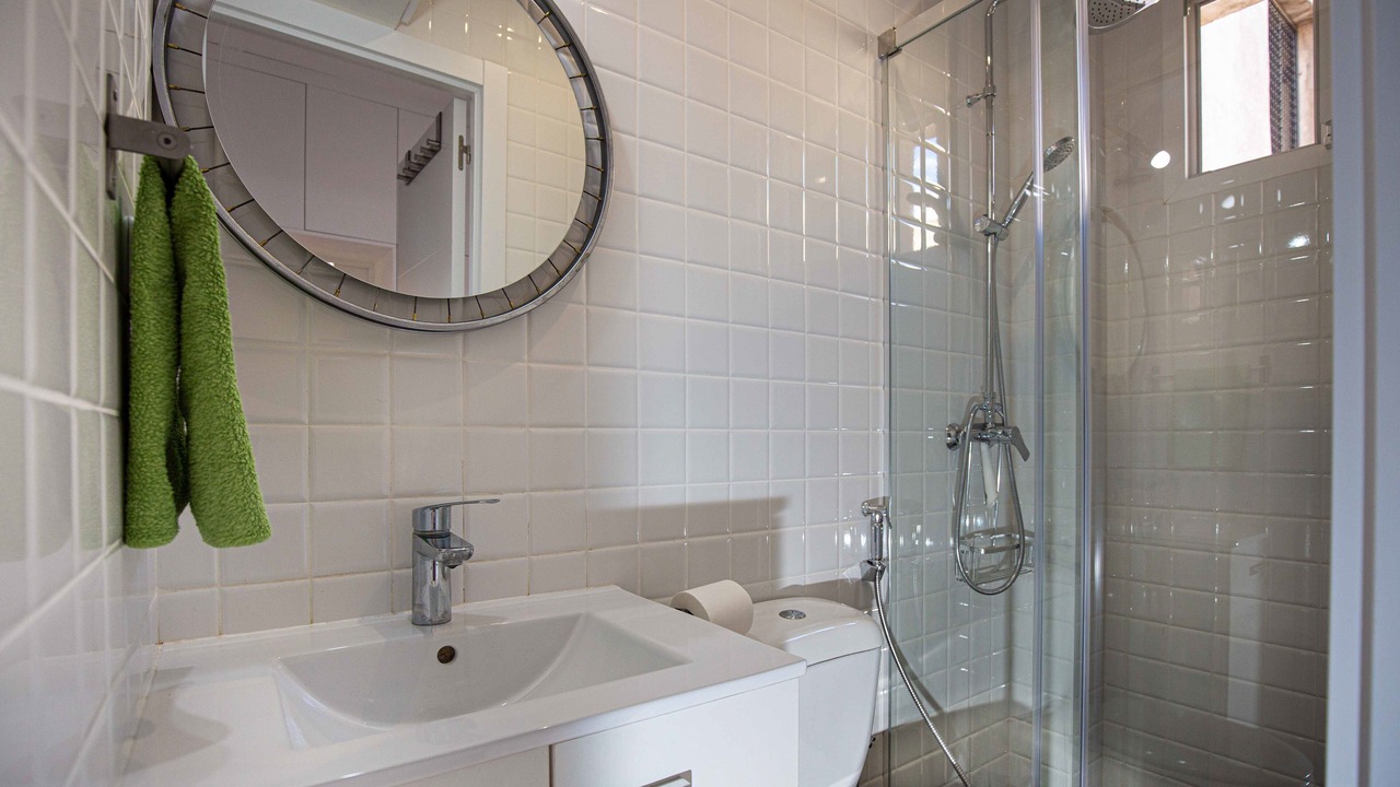 Photo of Bathroom in Pacifico