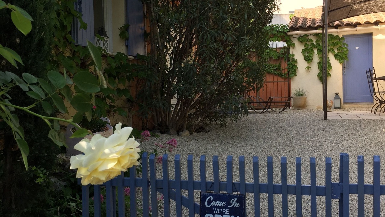 Photo of Outdoor in Saint-Saturnin-les-Avignon
