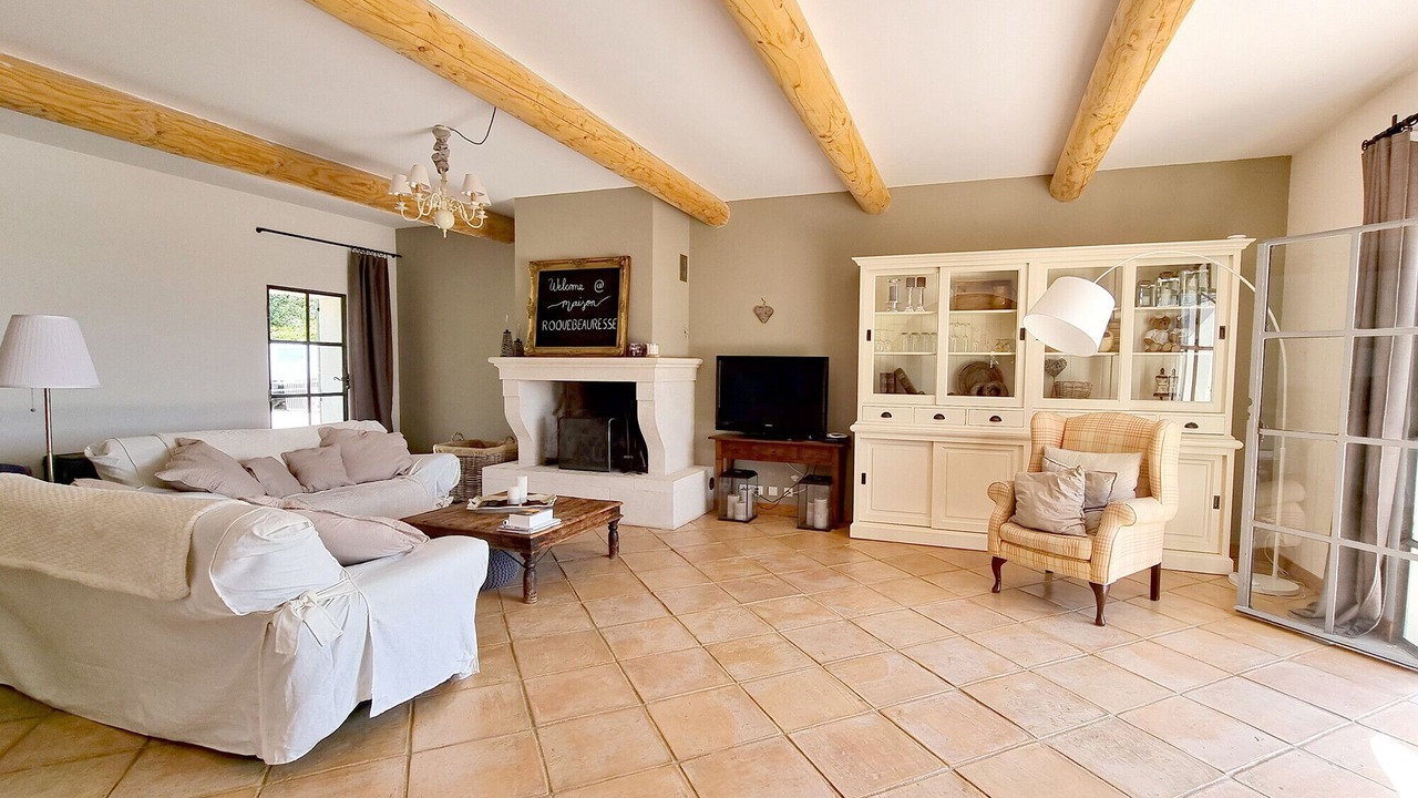 Photo of Livingroom in Pougnadoresse