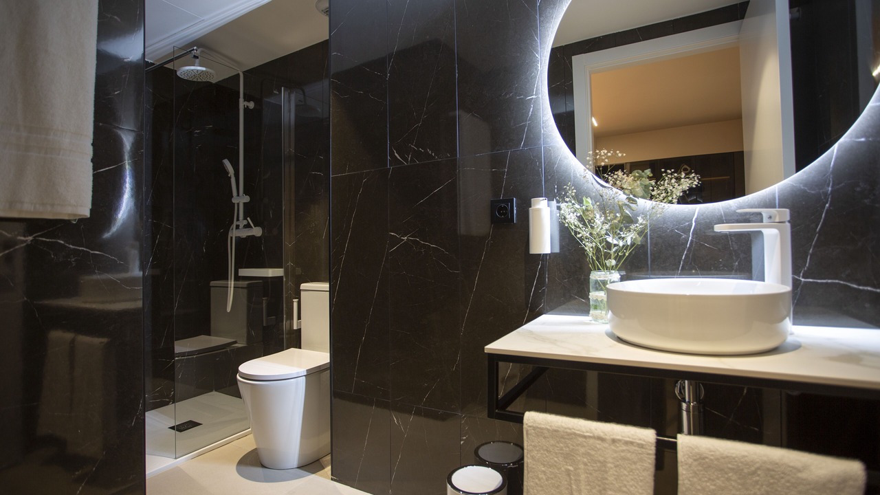 Photo of Bathroom in Trinitat