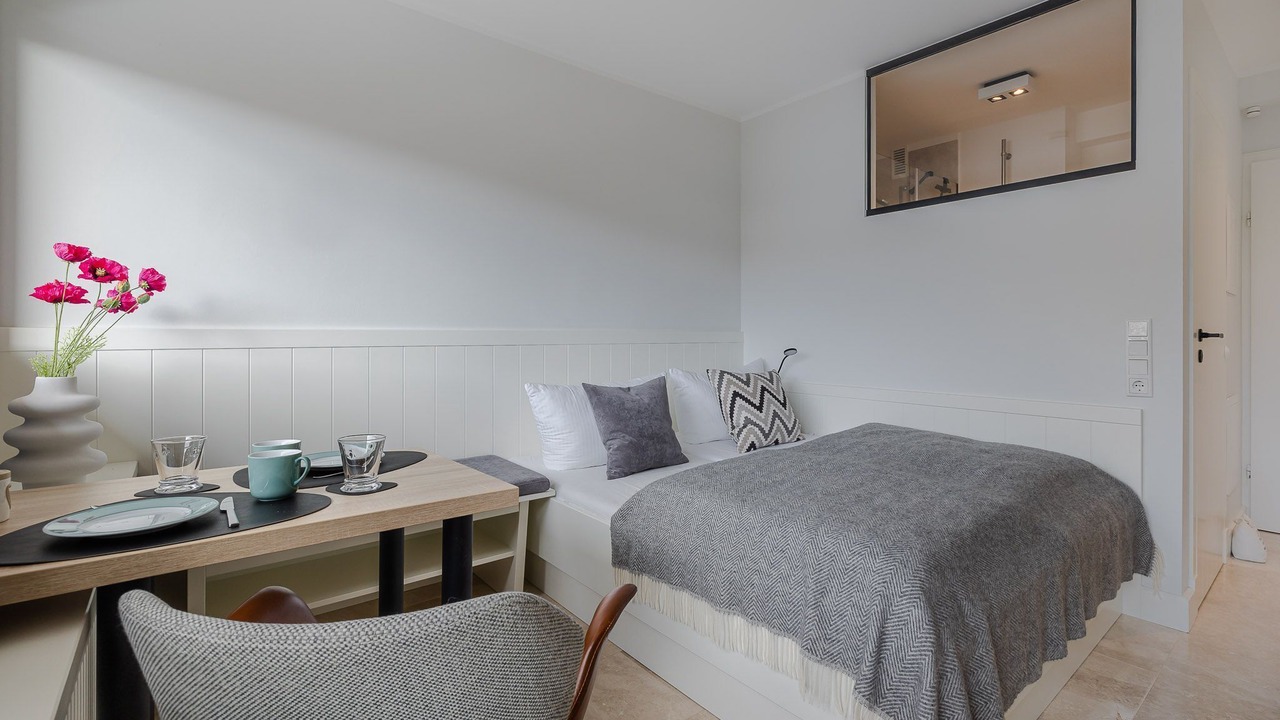 Photo of Bedroom in List