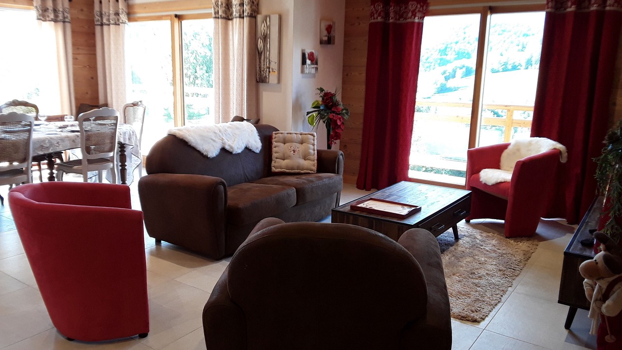 Photo of Livingroom in Mieussy