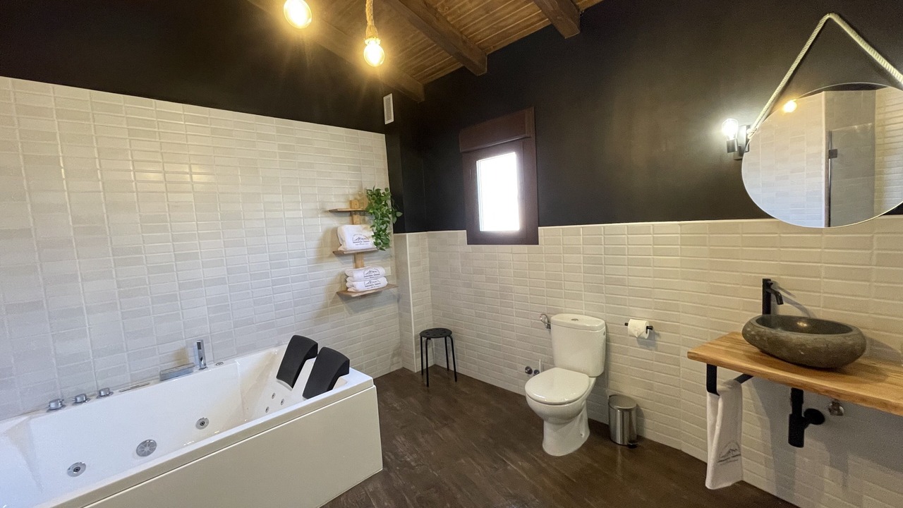 Photo of Bathroom in Hervas