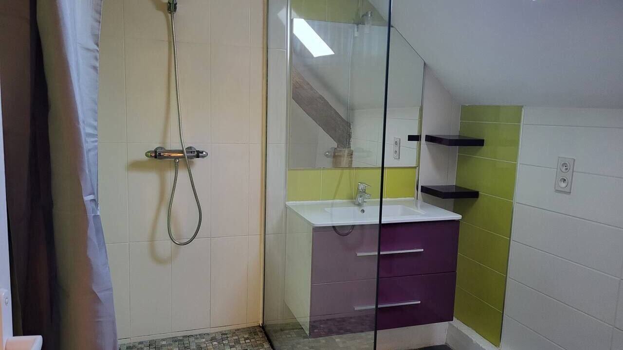 Photo of Bathroom in Arles