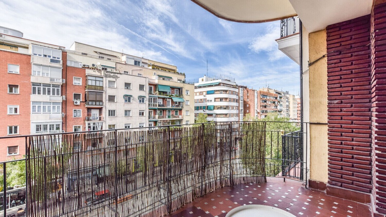 Photo of Outdoor in Adelfas