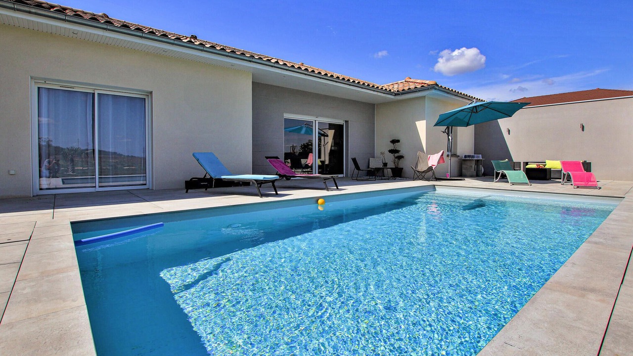 Photo of Outdoor in Pont-Eveque