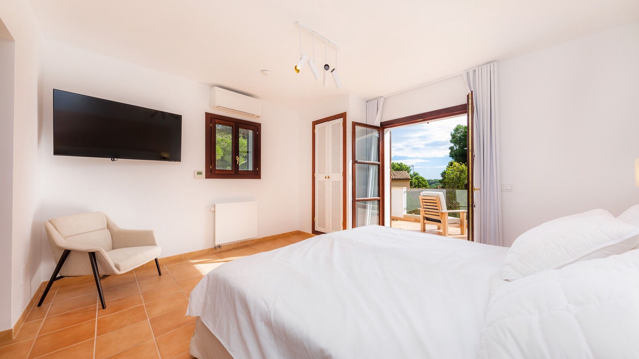 Photo of Bedroom in Provensals