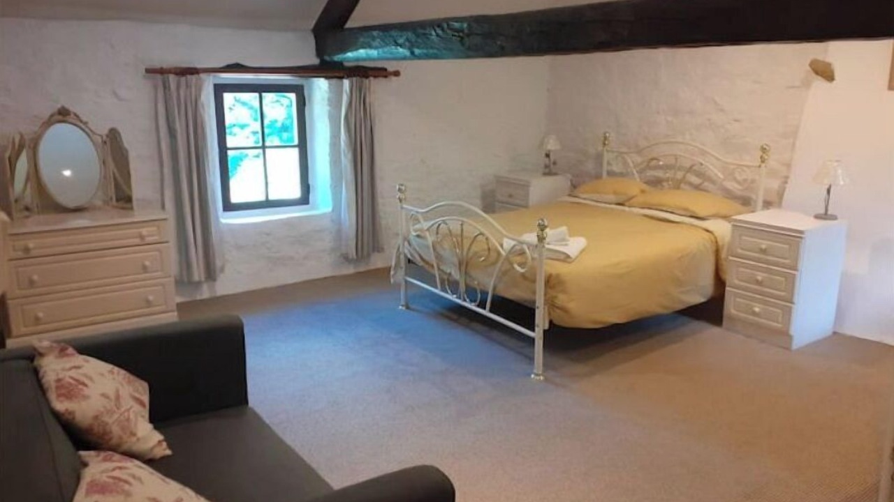 Photo of Bedroom in Bussiere-Galant