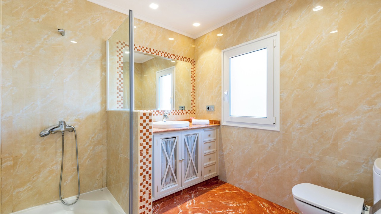 Photo of Bathroom in Guadalmar