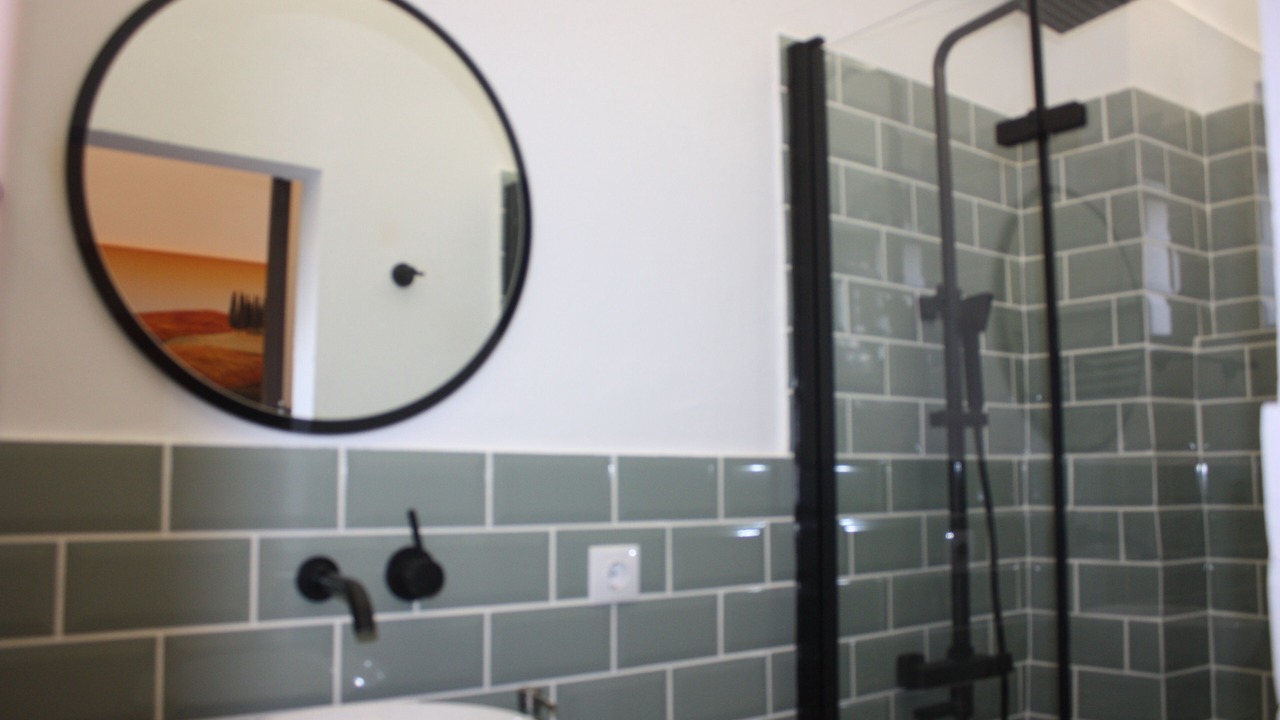 Photo of Bathroom in Sacedon
