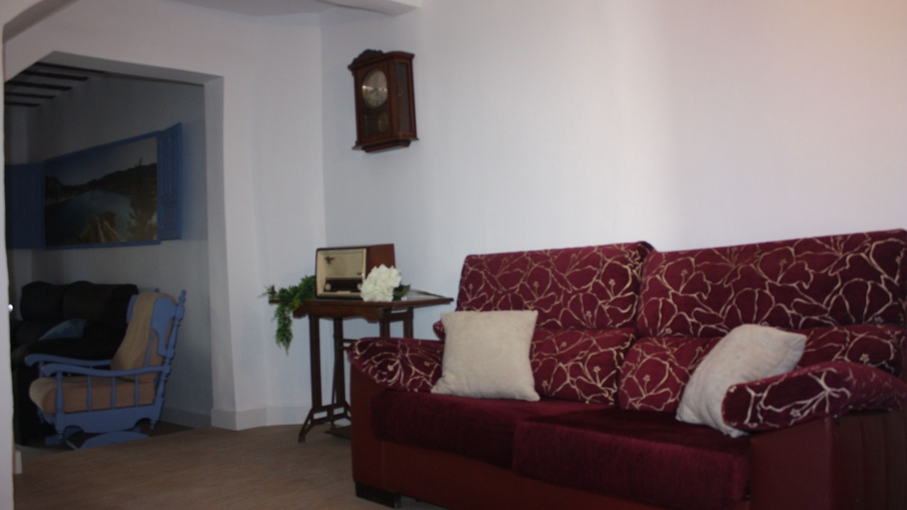 Photo of Livingroom in Sacedon