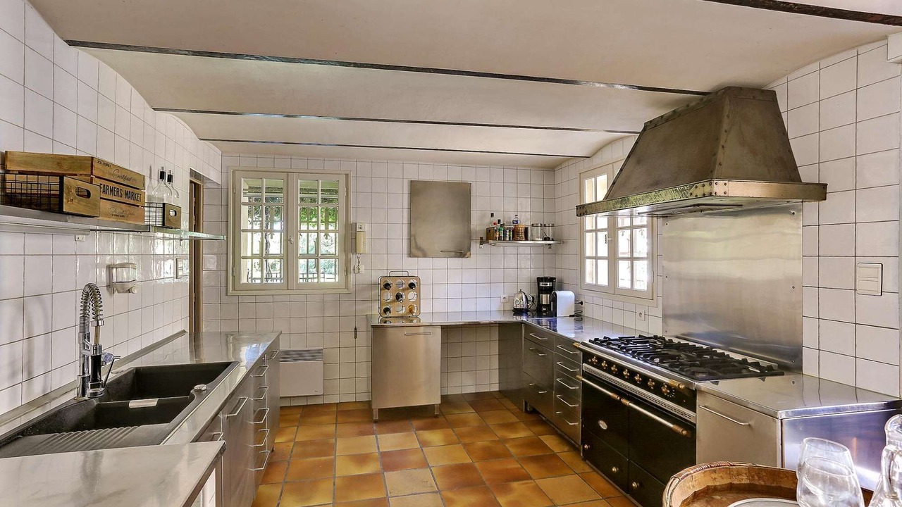 Photo of Kitchen in Entraigues-sur-la-Sorgue