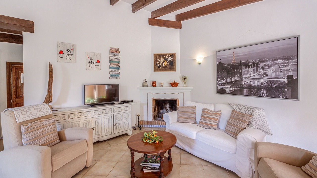 Photo of Livingroom in Escorca