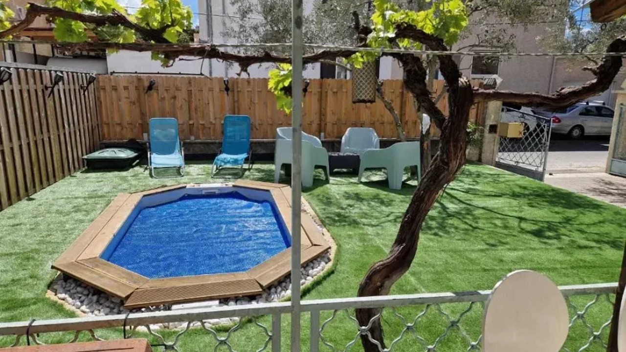 Photo of Outdoor in Monteux