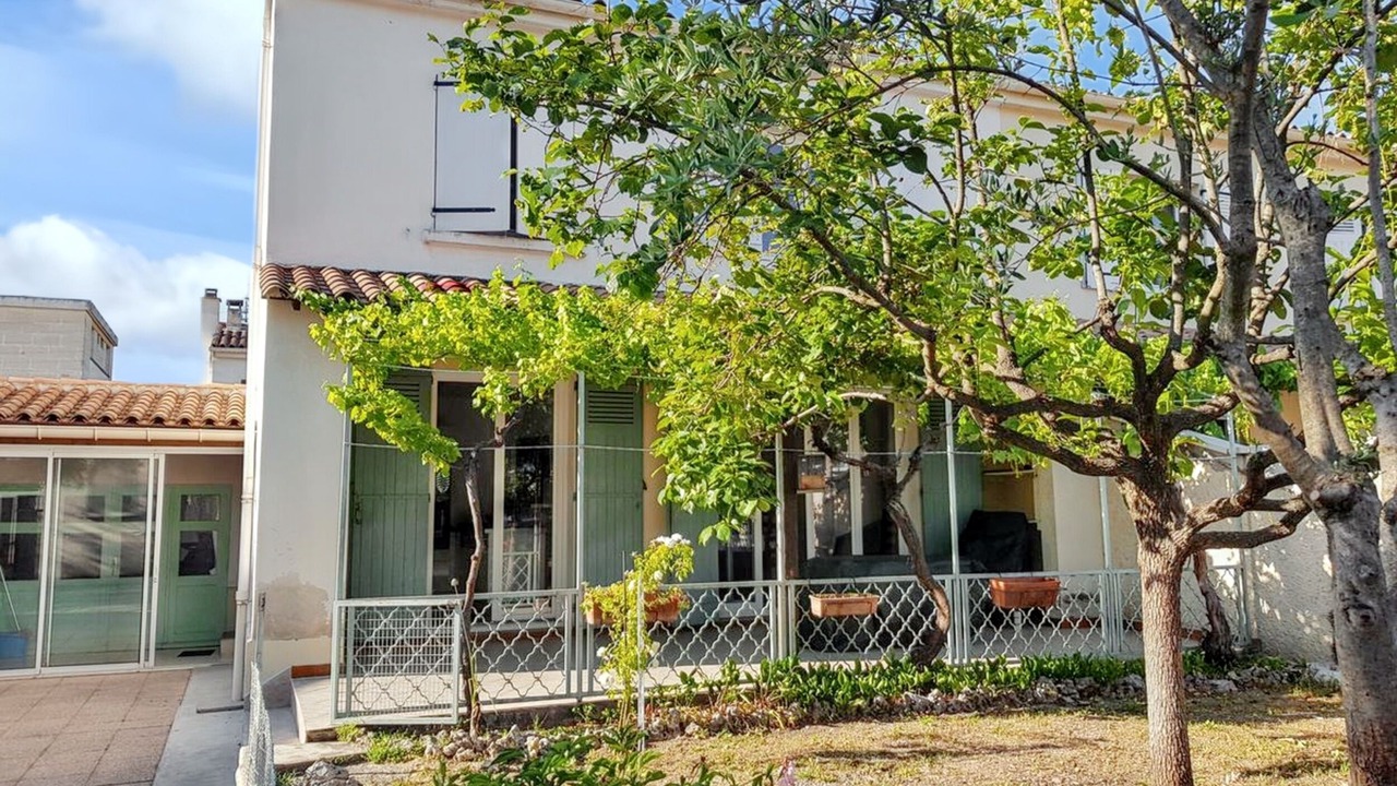 Photo of Others in Monteux