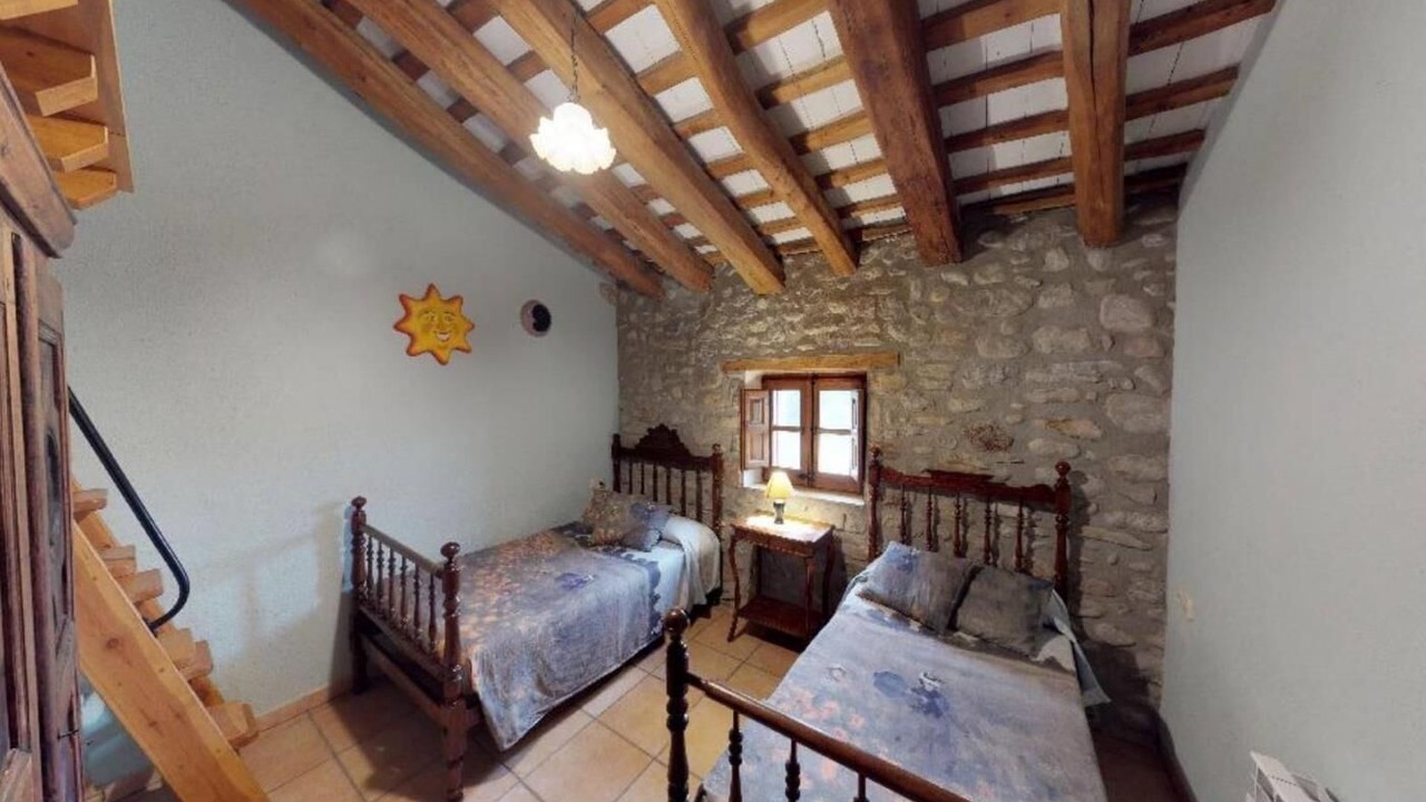 Photo of Bedroom in Santa Eulalia de Roncana