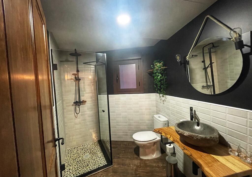 Photo of Bathroom in Hervas