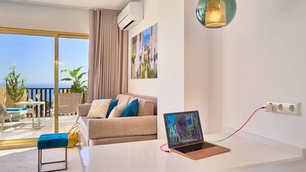 Photo of Livingroom in Nikki Beach