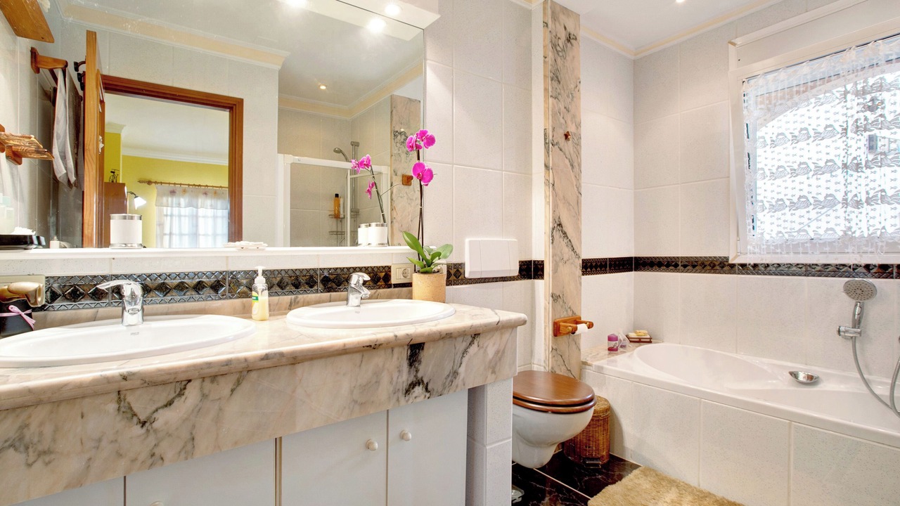 Photo of Bathroom in Tejina