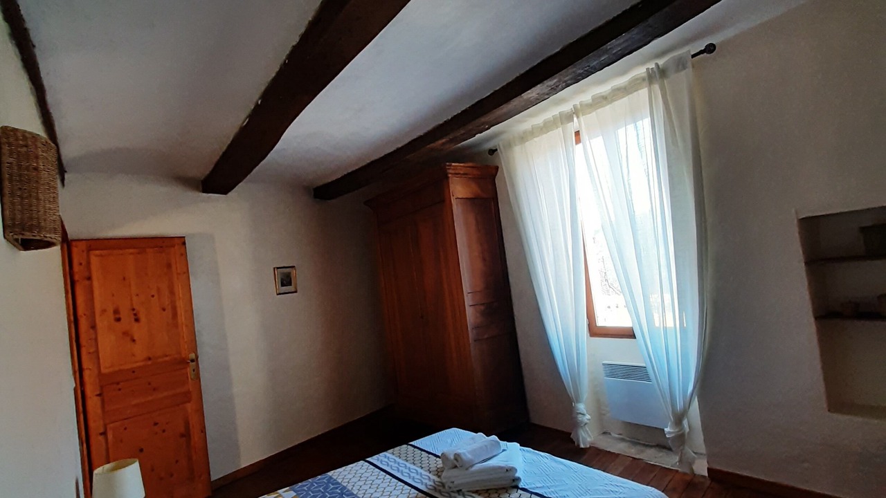 Photo of Bedroom in Saint-Andre-de-Roquepertuis