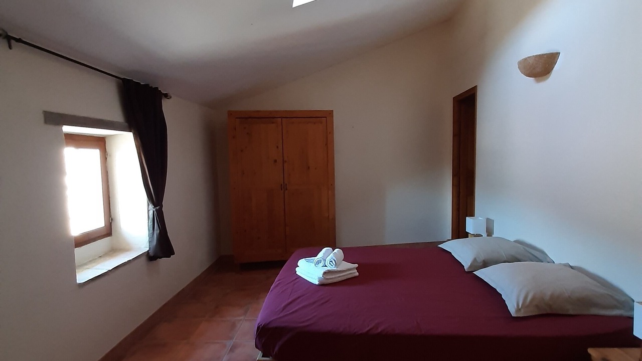 Photo of Bedroom in Saint-Andre-de-Roquepertuis