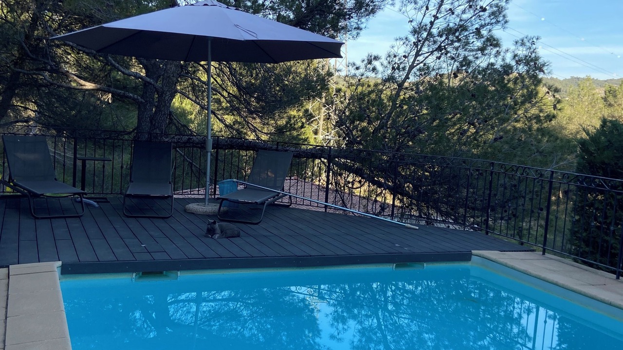 Photo of Outdoor in Pont Royal