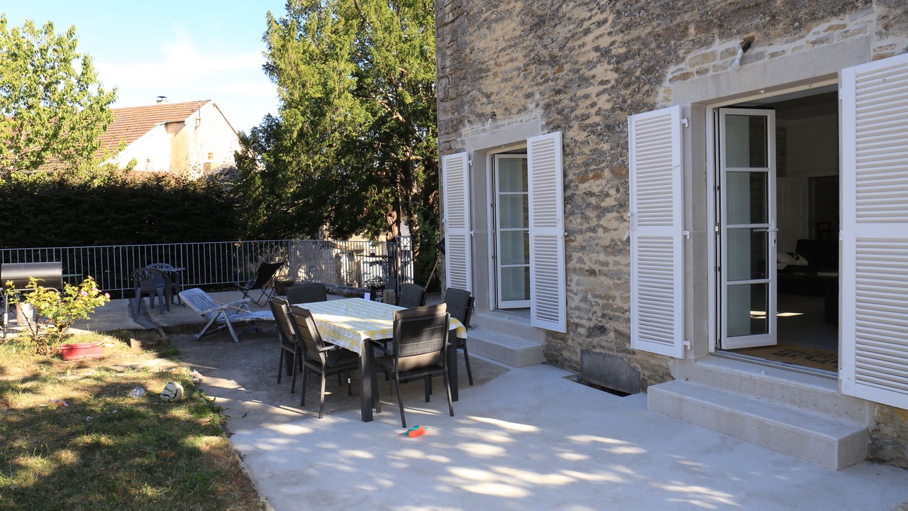 Photo of Outdoor in Chateau-Chalon