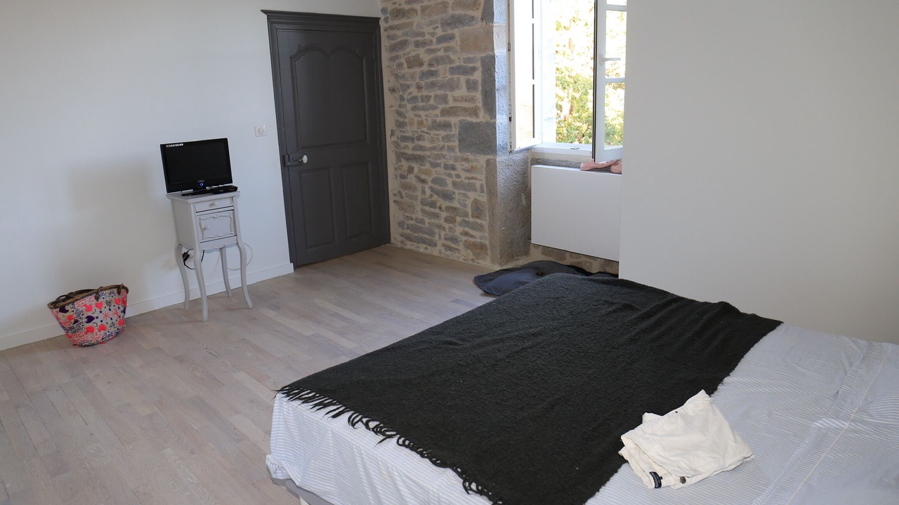 Photo of Bedroom in Chateau-Chalon