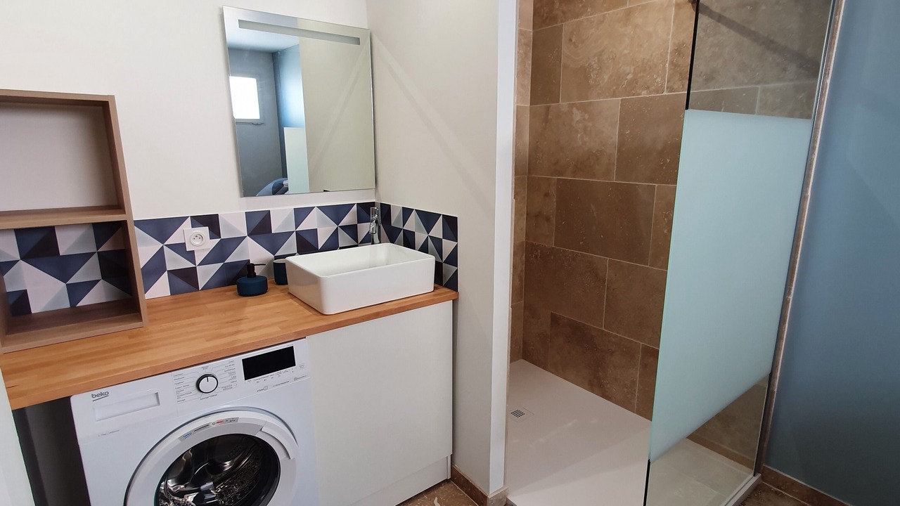 Photo of Bathroom in Jonquerettes